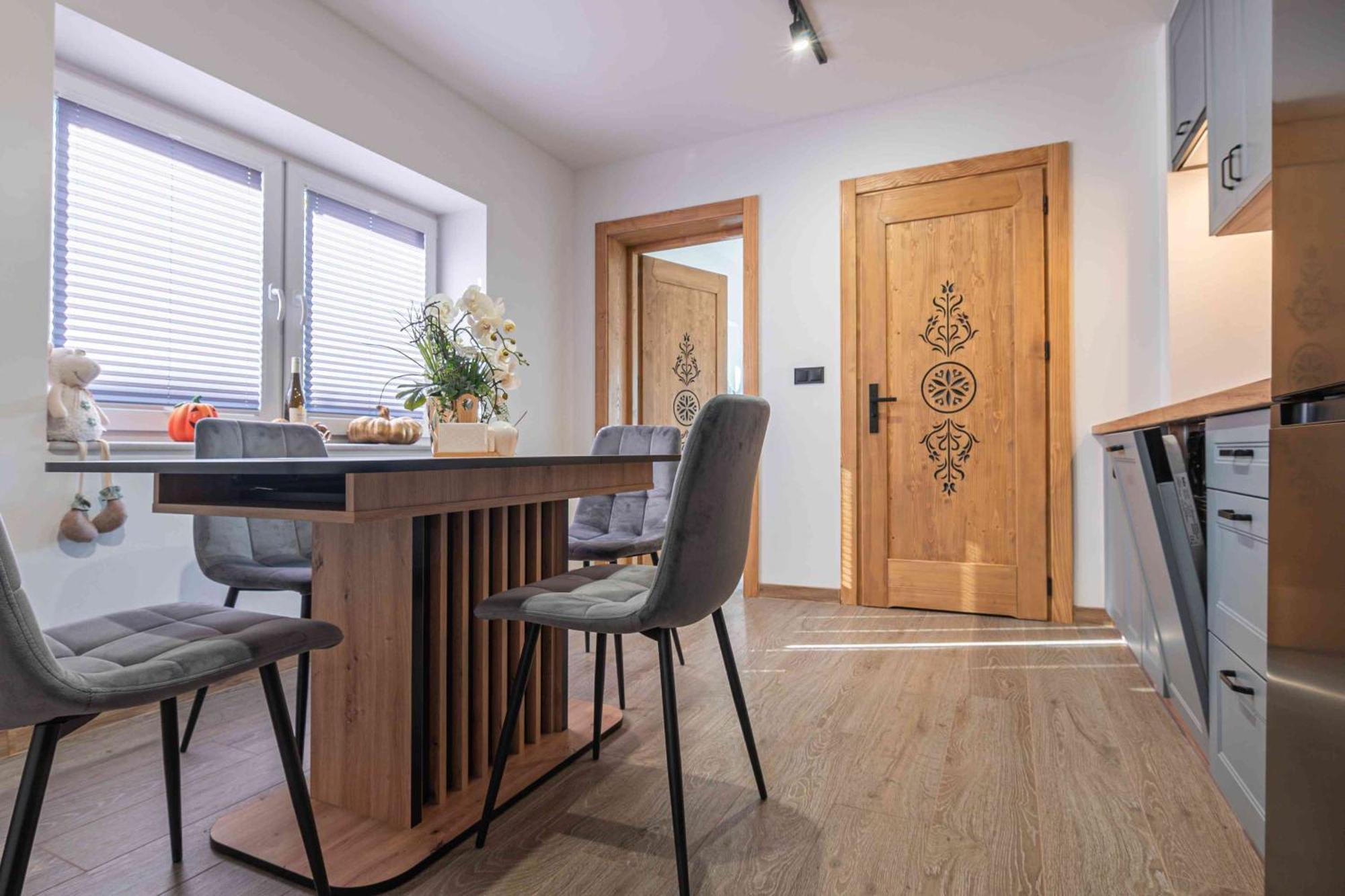 Apartamenty Tatrzanskie Wzgorze Poronin Exterior photo