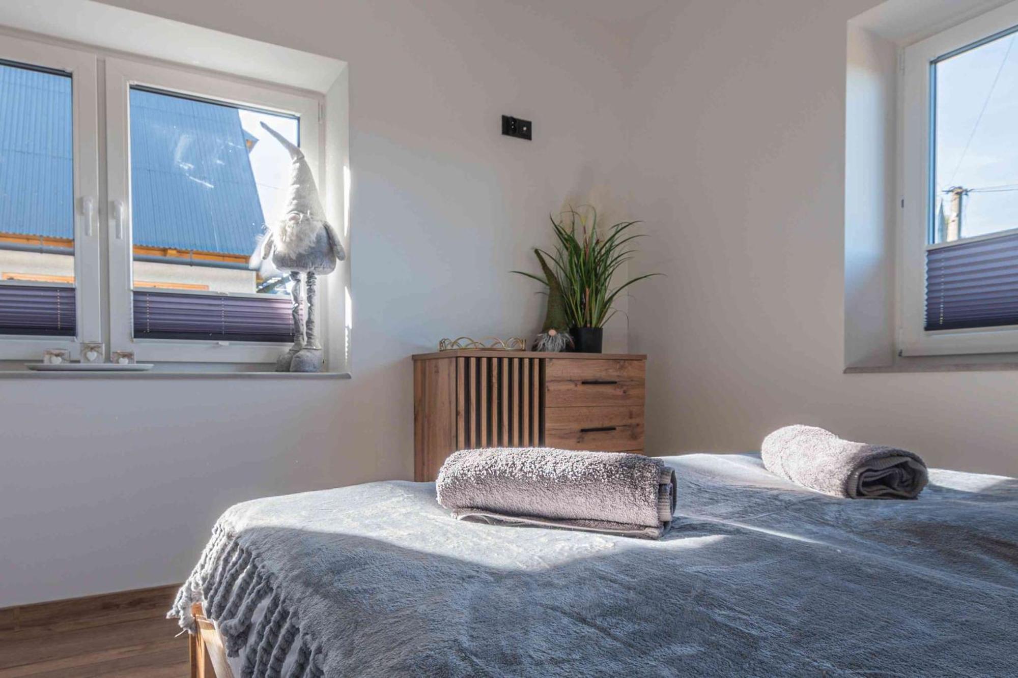 Apartamenty Tatrzanskie Wzgorze Poronin Exterior photo